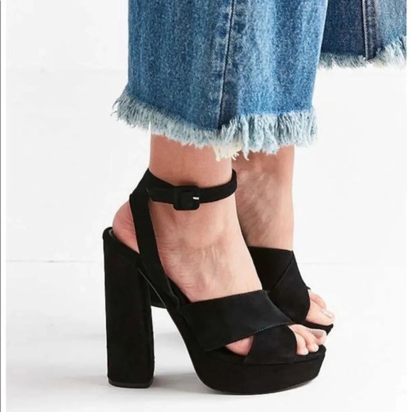 Steve Madden Jodi Block Platform Heels - Picture 1 of 8